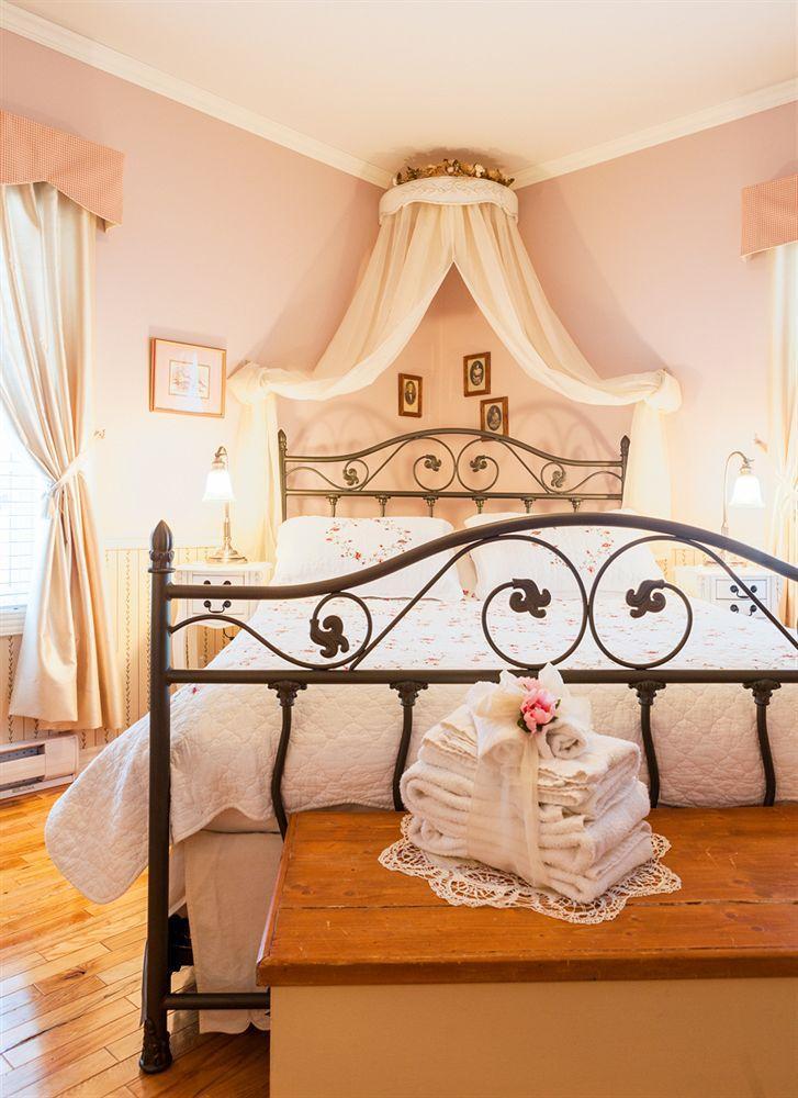 Gite Le Royal Champetre B&B Boischatel Exteriör bild